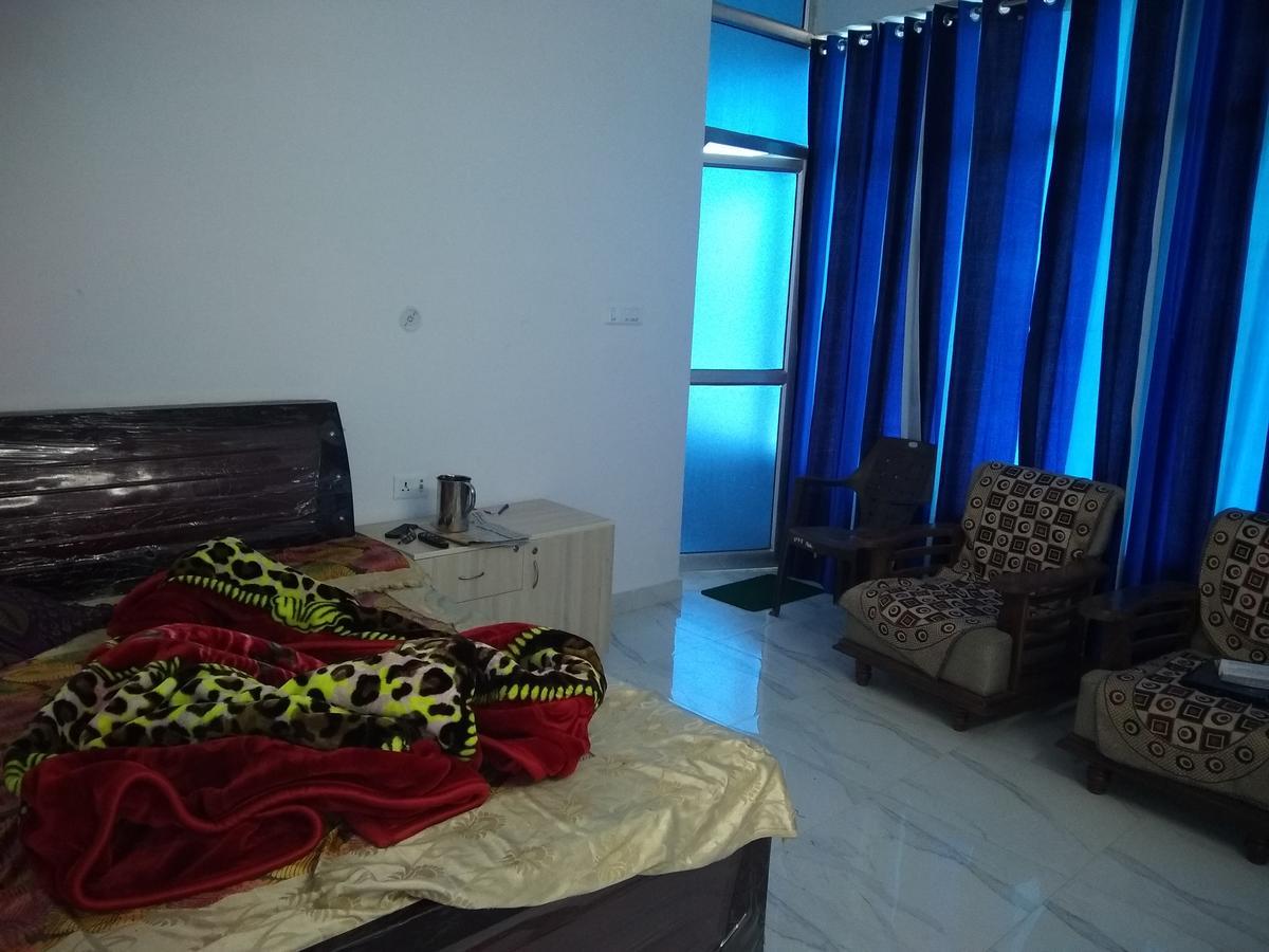 Pardhan Guest House Bara Banki ภายนอก รูปภาพ